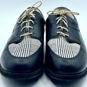 FootJoy Europa Collection Oxford 99259 Women Size 9M Tartan Plaid Black White